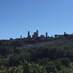 Casa Natura * Сан-Джиминьяно